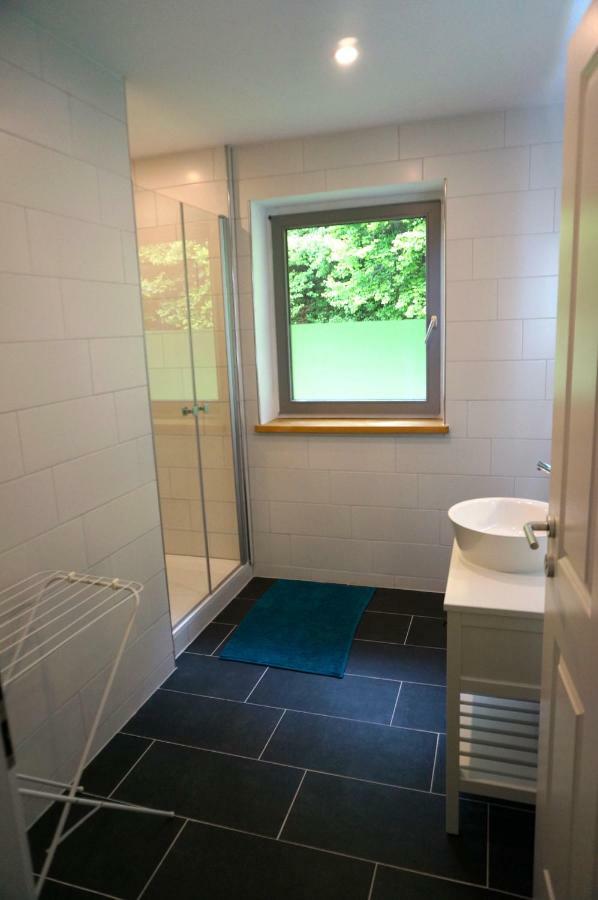 Haus Peter Bed & Breakfast Latschach ober dem Faakersee Exterior foto