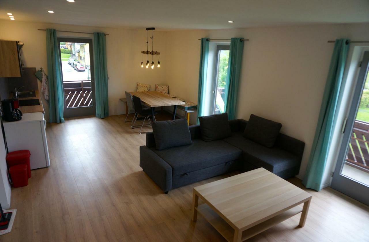 Haus Peter Bed & Breakfast Latschach ober dem Faakersee Exterior foto